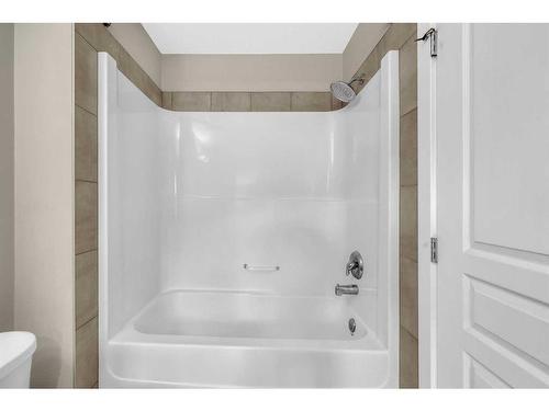 113 Panatella Road Nw, Calgary, AB - Indoor Photo Showing Bathroom