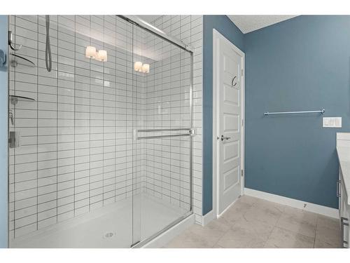 141 Sandstone Drive, Okotoks, AB - Indoor Photo Showing Bathroom