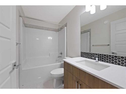 133 Corner Glen Road Ne, Calgary, AB - Indoor Photo Showing Bathroom