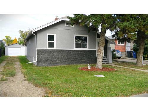 214 8 Street, Beiseker, AB - Outdoor