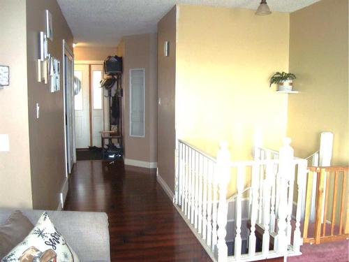 512 School Road, Trochu, AB - Indoor Photo Showing Other Room