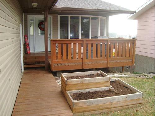 512 School Road, Trochu, AB - Outdoor With Deck Patio Veranda With Exterior