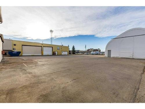 225 River Avenue, Cochrane, AB 