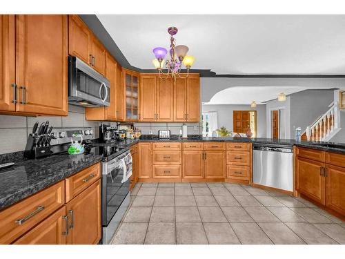 24 Templeson Place Ne, Calgary, AB - Indoor Photo Showing Kitchen