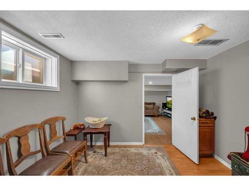 24 Templeson Place Ne, Calgary, AB - Indoor Photo Showing Other Room