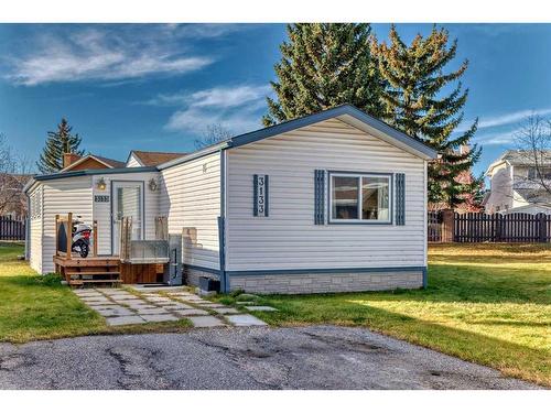 3133 Burroughs Manor Ne, Calgary, AB 