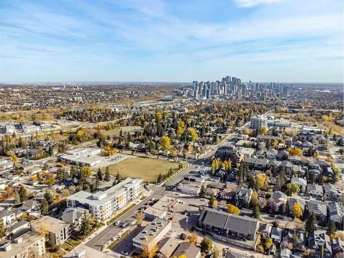 310-2702 17 Avenue Sw, Calgary, AB - Outdoor With View