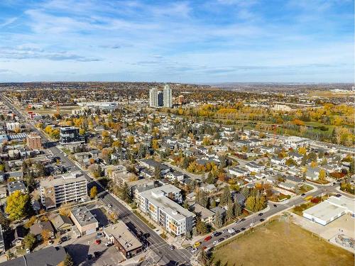 310-2702 17 Avenue Sw, Calgary, AB - Outdoor With View