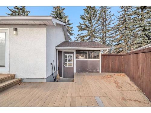 2442 Elmwood Drive Se, Calgary, AB - Outdoor With Exterior