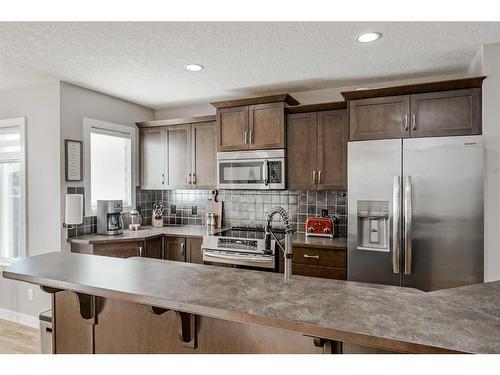 2486 Ravenswood View Se, Airdrie, AB - Indoor Photo Showing Kitchen