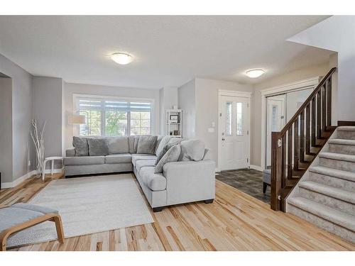 2486 Ravenswood View Se, Airdrie, AB - Indoor Photo Showing Living Room