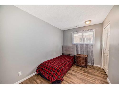 7006B Bowness Road Nw, Calgary, AB - Indoor