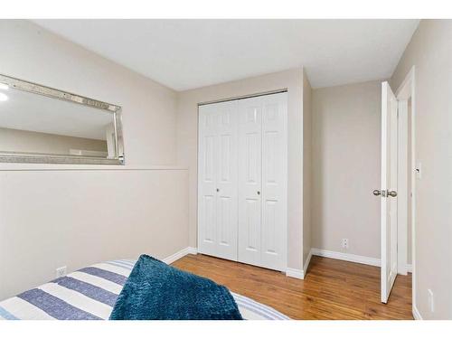 1216 Allen Street Se, Airdrie, AB - Indoor Photo Showing Bedroom