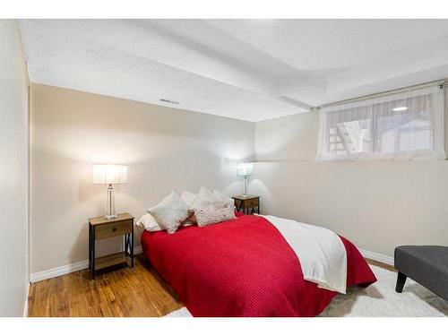 1216 Allen Street Se, Airdrie, AB - Indoor Photo Showing Bedroom