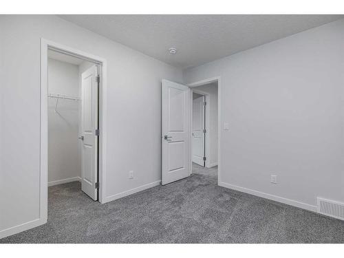 152 Edith Place Nw, Calgary, AB - Indoor