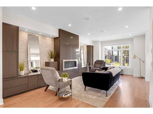 2635 29 Street Sw, Calgary, AB - Indoor Photo Showing Living Room With Fireplace