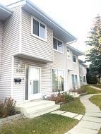 509 40 Street NE Calgary, AB T2A 6S1