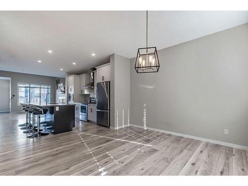 532 Belmont Heath Sw, Calgary, AB - Indoor