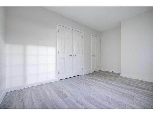 3847 Catalina Boulevard Ne, Calgary, AB - Indoor Photo Showing Other Room