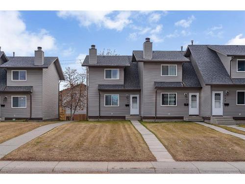 189 Templehill Drive Ne, Calgary, AB - Outdoor With Facade