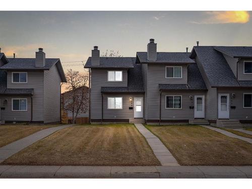 189 Templehill Drive Ne, Calgary, AB - Outdoor With Facade