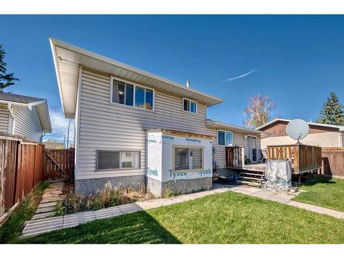 16 Madigan Court Ne, Calgary, AB - Outdoor