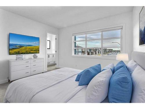 155 Wolf Creek Avenue Se, Calgary, AB - Indoor Photo Showing Bedroom