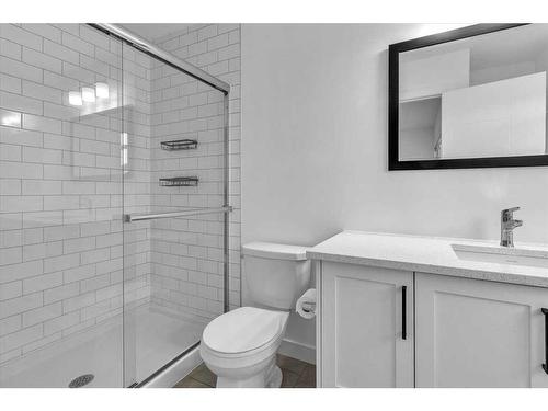 155 Wolf Creek Avenue Se, Calgary, AB - Indoor Photo Showing Bathroom