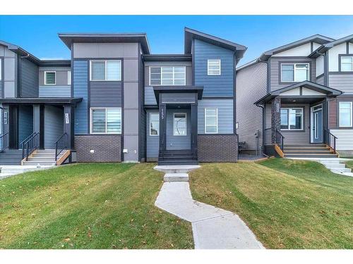 155 Wolf Creek Avenue Se, Calgary, AB - Outdoor With Facade