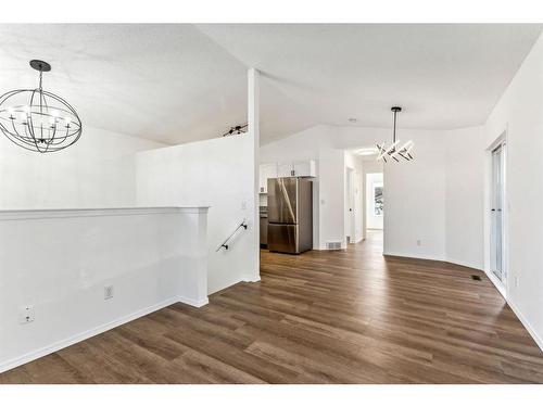 151 Mt Aberdeen Close Se, Calgary, AB - Indoor