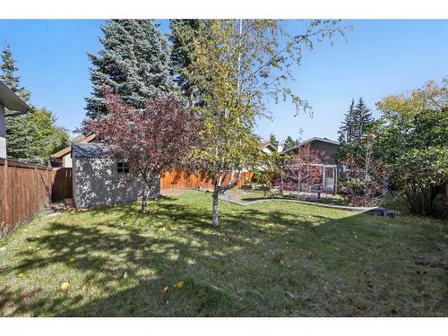 7 Deerbow Place Se, Calgary, AB - Outdoor