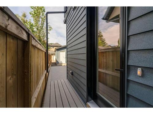 438 28 Avenue Nw, Calgary, AB - Outdoor With Exterior