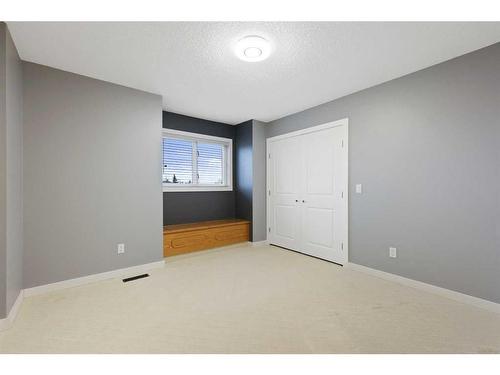 505 Lakeside Greens Place, Chestermere, AB - Indoor Photo Showing Other Room