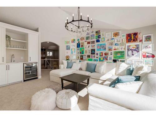 71 Auburn Sound Cove Se, Calgary, AB - Indoor Photo Showing Living Room