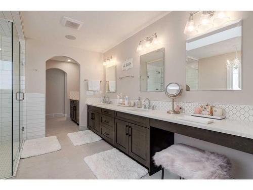 71 Auburn Sound Cove Se, Calgary, AB - Indoor Photo Showing Bathroom