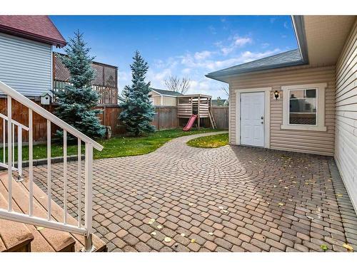 35 Elgin Green Se, Calgary, AB - Outdoor With Exterior