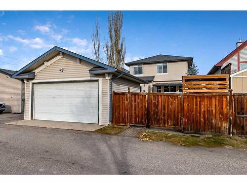 35 Elgin Green Se, Calgary, AB - Outdoor With Exterior