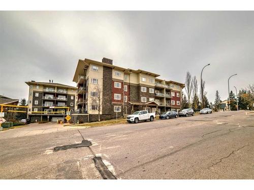 304-23 Millrise Drive Sw, Calgary, AB - Outdoor With Balcony