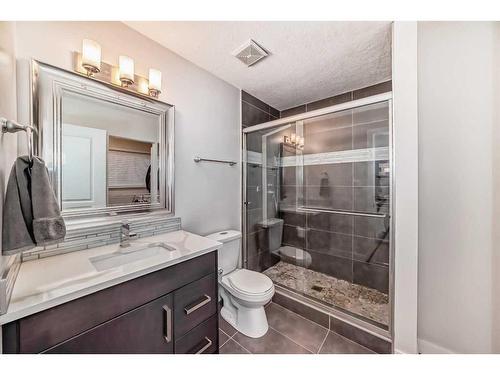 103 Windermere Road Sw, Calgary, AB - Indoor Photo Showing Bathroom