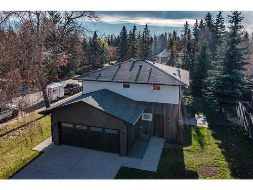 2203 Lancing Avenue Sw, Calgary, AB - Outdoor