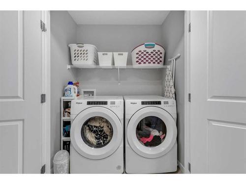 134 Masters Row Se, Calgary, AB - Indoor Photo Showing Laundry Room