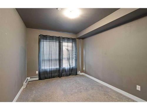 5104-302 Skyview Ranch Drive Ne, Calgary, AB - Indoor Photo Showing Other Room