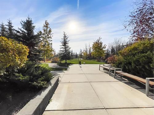 226-2727 28 Avenue Se, Calgary, AB - Outdoor With View