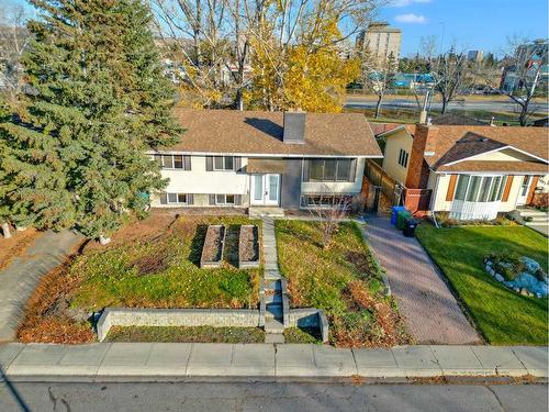 5007 Vantage Crescent Nw, Calgary, AB - Outdoor