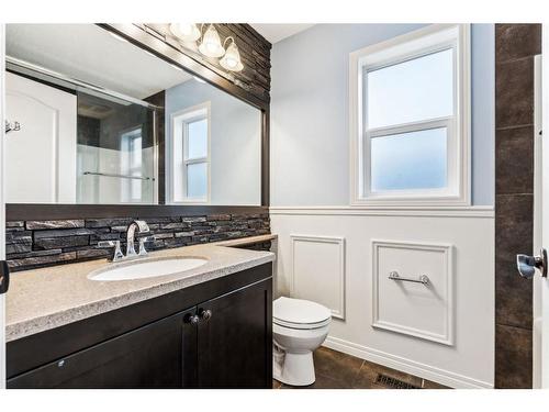 254 Auburn Bay Boulevard Se, Calgary, AB - Indoor Photo Showing Bathroom