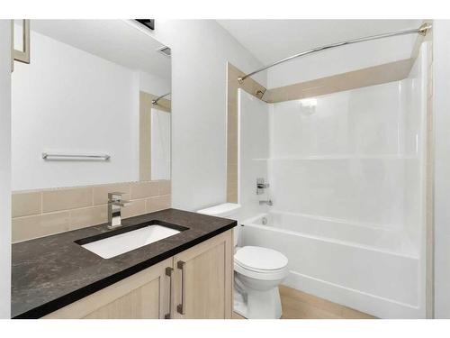 6414-20295 Seton Way Se, Calgary, AB - Indoor Photo Showing Bathroom