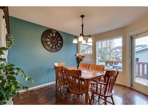 10 Silverado Plains Manor Sw, Calgary, AB - Indoor Photo Showing Dining Room