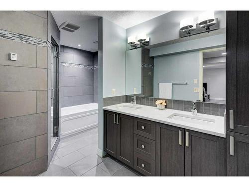 32 Chaparral Valley Terrace Se, Calgary, AB - Indoor Photo Showing Bathroom