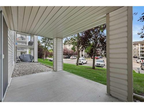 115-3000 Somervale Court Sw, Calgary, AB - Outdoor With Exterior