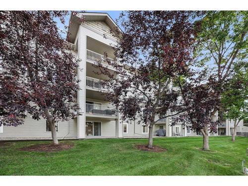 115-3000 Somervale Court Sw, Calgary, AB - Outdoor